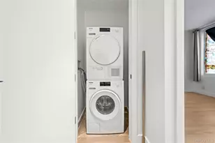 13618 Maple Ave, Flushing, NY 11355 - Photo 5