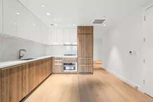 13618 Maple Ave, Flushing, NY 11355 - Photo 9