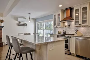 325 County Center Rd, White Plains, NY 10603 - Photo 3