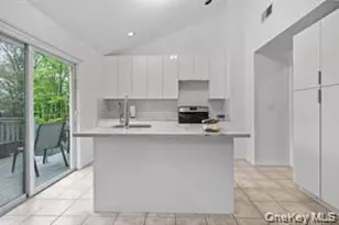 4 Sequoia Trail, Highland Mills, NY 10930 - Photo 11