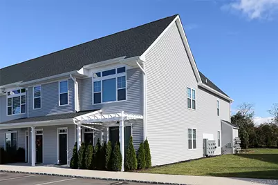 209 Breton Way, Glen Cove, NY 11542 - Photo 3