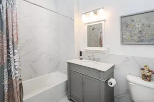 209 Breton Wy, Glen Cove, NY 11542 - Photo 23