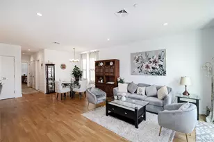 209 Breton Wy, Glen Cove, NY 11542 - Photo 5