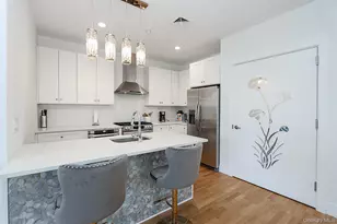 209 Breton Wy, Glen Cove, NY 11542 - Photo 11