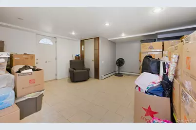 8754 110th Street, Richmond Hill, NY 11418 - Photo 11