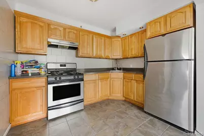 8754 110th Street, Richmond Hill, NY 11418 - Photo 5