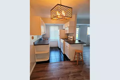 3 Osage Court #3, Coram, NY 11727 - Photo 9