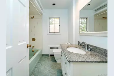 41 S 4th Street, Locust Valley, NY 11560 - Photo 17