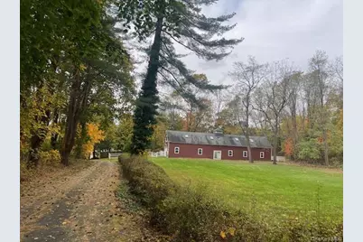 229 Route 106, Muttontown, NY 11753 - Photo 17