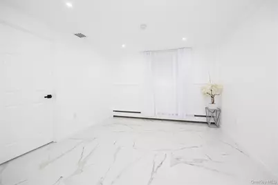 16 Twin Lakes Drive, Monsey, NY 10952 - Photo 15