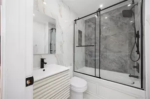 16 Twin Lakes Dr, Monsey, NY 10952 - Photo 9