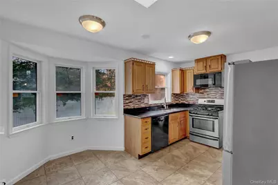 415 Pond Path, East Setauket, NY 11733 - Photo 9