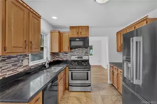 415 Pond Path, East Setauket, NY 11733 - Photo 11