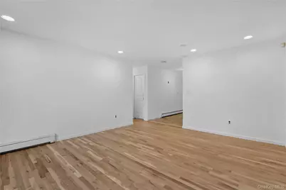 415 Pond Path, East Setauket, NY 11733 - Photo 7