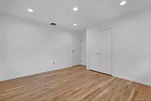 415 Pond Path, East Setauket, NY 11733 - Photo 21