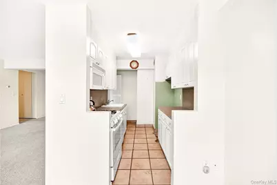 80 E Hartsdale Avenue #418, Hartsdale, NY 10530 - Photo 19