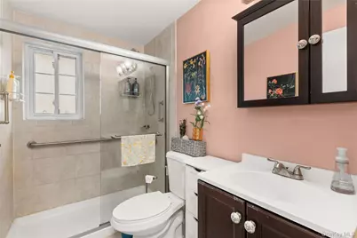 60 Jervis Avenue #60, Farmingdale, NY 11735 - Photo 9