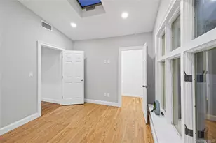 187 Audwin Dr, Islip Terrace, NY 11752 - Photo 9