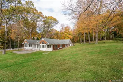 117 Locust Lane, Northport, NY 11768 - Photo 21