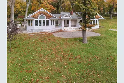 117 Locust Lane, Northport, NY 11768 - Photo 11