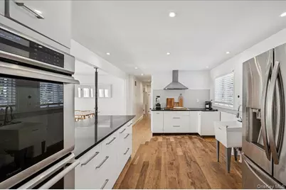 117 Locust Lane, Northport, NY 11768 - Photo 37