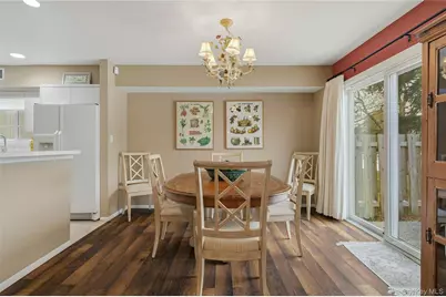 85 Woodlake Drive W, Woodbury, NY 11797 - Photo 17