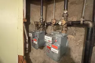 33-20 Farrington St, Flushing, NY 11354 - Photo 9