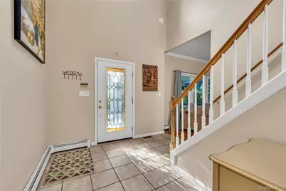 124 Fleets Cove Road, Huntington, NY 11743 - Photo 7