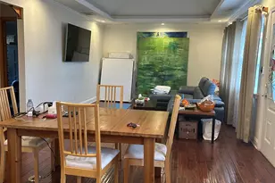 100 Memphis Ave, Floral Park, NY 11001 - Photo 7