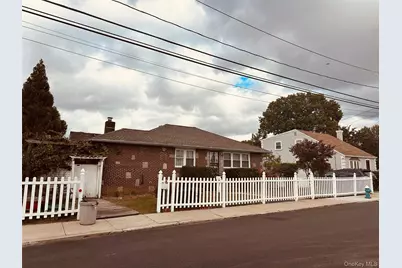 100 Memphis Avenue, Floral Park, NY 11001 - Photo 3