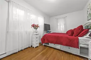 168-03 Cryders Ln, Whitestone, NY 11357 - Photo 3