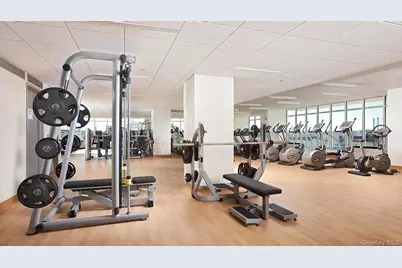 40-28 College Point Boulevard #T2-811, Flushing, NY 11354 - Photo 19