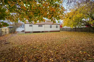 38 Arlene Dr, Brentwood, NY 11717 - Photo 41