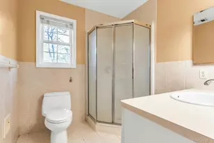 77 Marvin Ln, Commack, NY 11725 - Photo 15