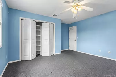 77 Marvin Lane, Commack, NY 11725 - Photo 19