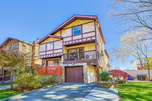 197 Park Dr N, New York, NY 10314 - Photo 1