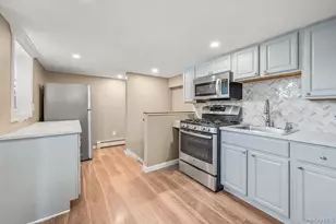 185 Throop St, West Babylon, NY 11704 - Photo 11