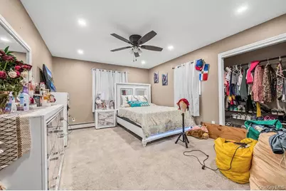 185 Throop Street, West Babylon, NY 11704 - Photo 27