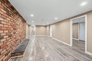 185 Throop St, West Babylon, NY 11704 - Photo 15