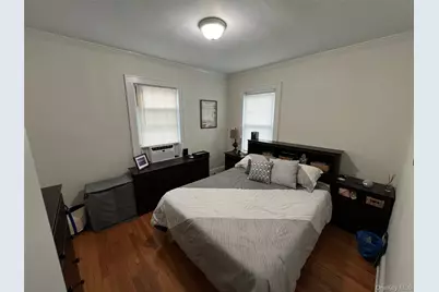 23 Merritt Avenue #Fl 1, Eastchester, NY 10709 - Photo 3