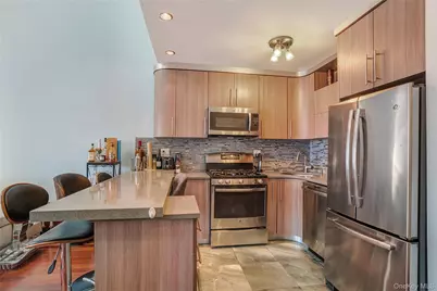 208 Beach 124th Street #6, Far Rockaway, NY 11694 - Photo 9