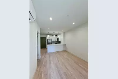 40-09 29th Street #2F, Long Island City, NY 11101 - Photo 5