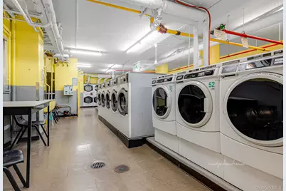 70-25 Yellowstone Boulevard #4D, Forest Hills, NY 11375 - Photo 29