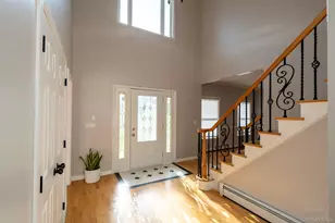 107 Denniston Dr, New Windsor, NY 12553 - Photo 5