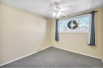 19 Biscayne Drive, Selden, NY 11784 - Photo 21