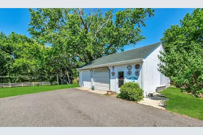 1760 Albertson Lane, Greenport, NY 11944 - Photo 23