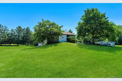1760 Albertson Lane, Greenport, NY 11944 - Photo 27