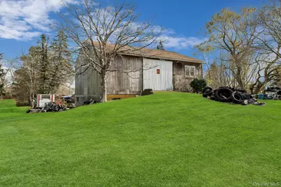 1760 Albertson Lane, Greenport, NY 11944 - Photo 27