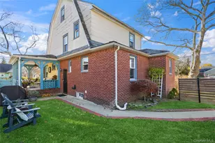 115 Wicks Ln, Malverne, NY 11565 - Photo 33