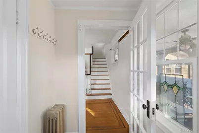 115 Wicks Lane, Malverne, NY 11565 - Photo 5